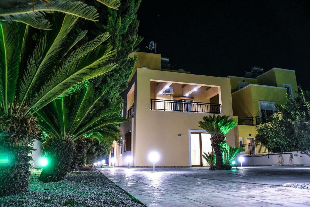 Harmony Villa Koszkinú Kültér fotó