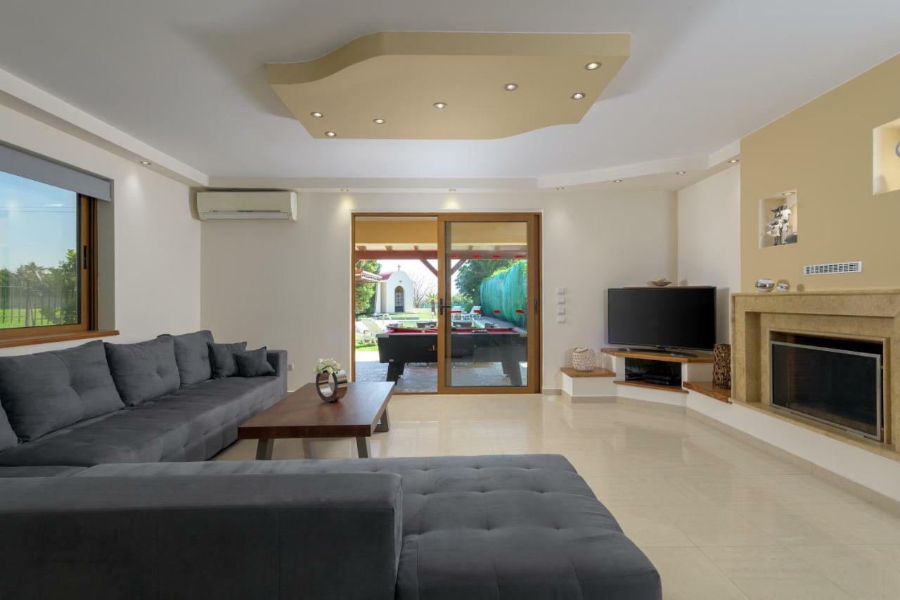 Harmony Villa Koszkinú Kültér fotó